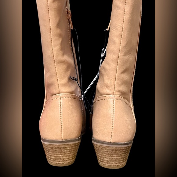 New women’s memory foam camel color knee high boots - Picture 5 of 9